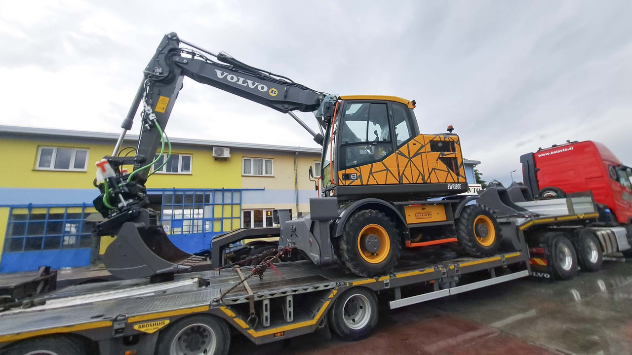 VOLVO EWR150E - מחפר גלגלים: תמונה 2 VOLVO EWR150E - מחפר גלגלים: תמונה 2