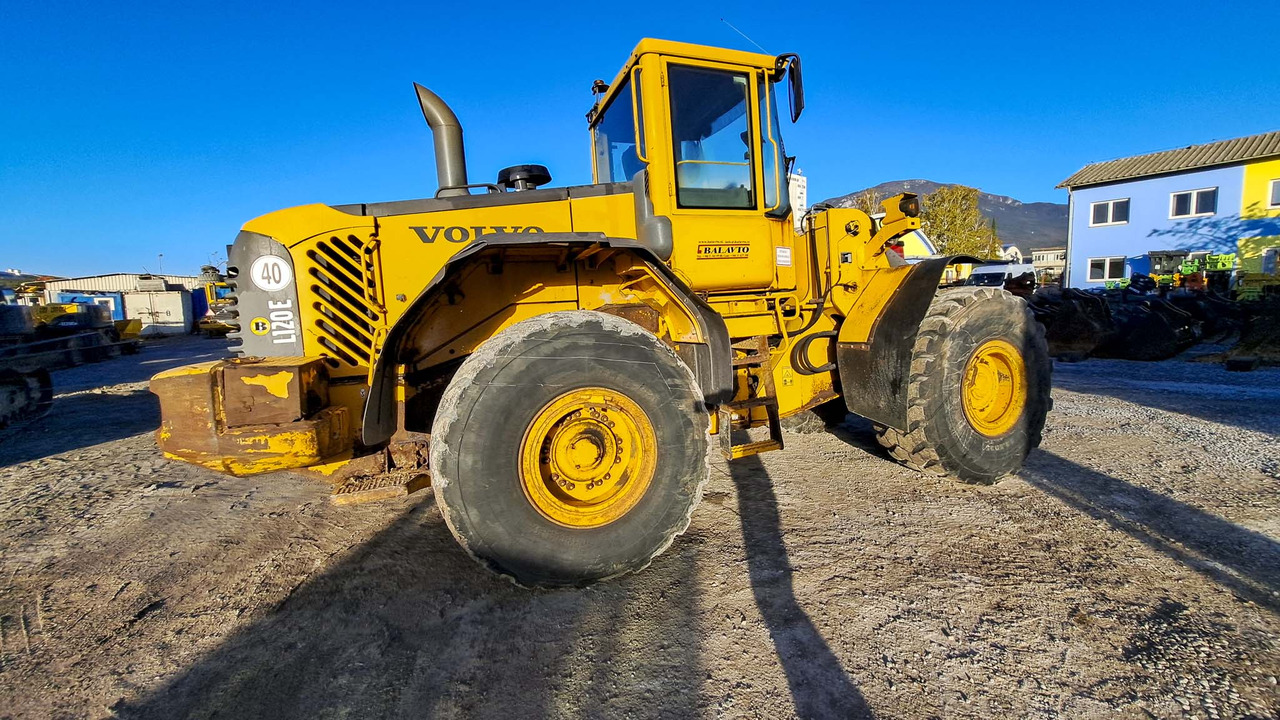 VOLVO L120E - מעמיס גלגלים: תמונה 5 VOLVO L120E - מעמיס גלגלים: תמונה 5