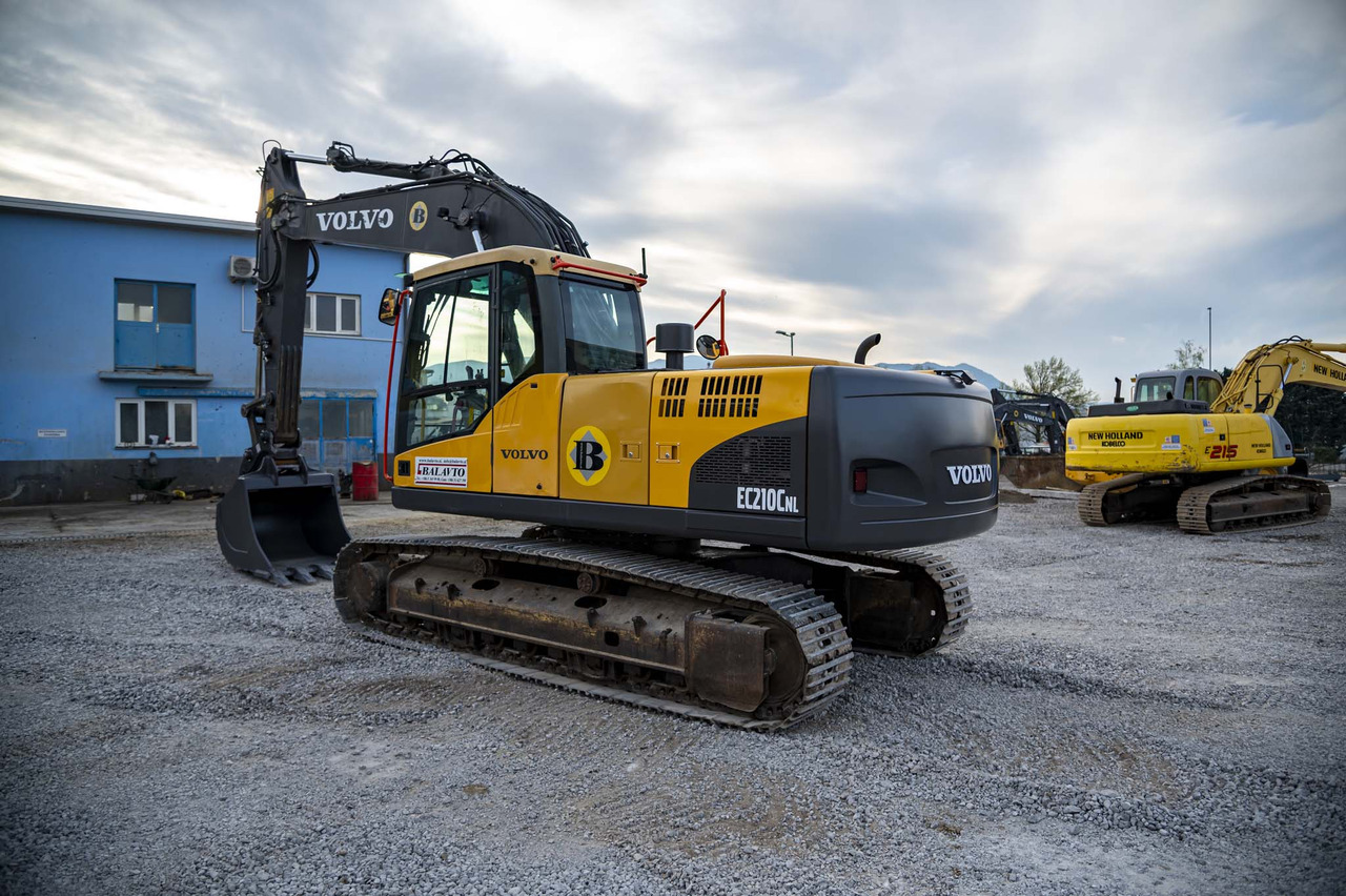Volvo EC210CNL - מחפר סורק: תמונה 4 Volvo EC210CNL - מחפר סורק: תמונה 4