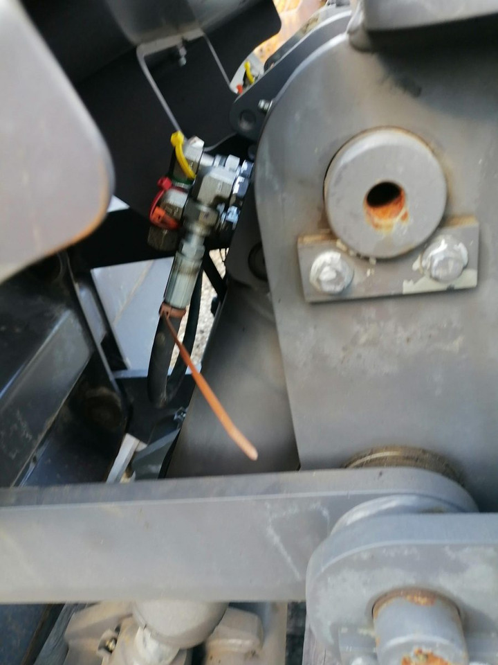 Volvo EW/EWR blade for Volvo excavators - צרופה עבור מחפר: תמונה 4 Volvo EW/EWR blade for Volvo excavators - צרופה עבור מחפר: תמונה 4