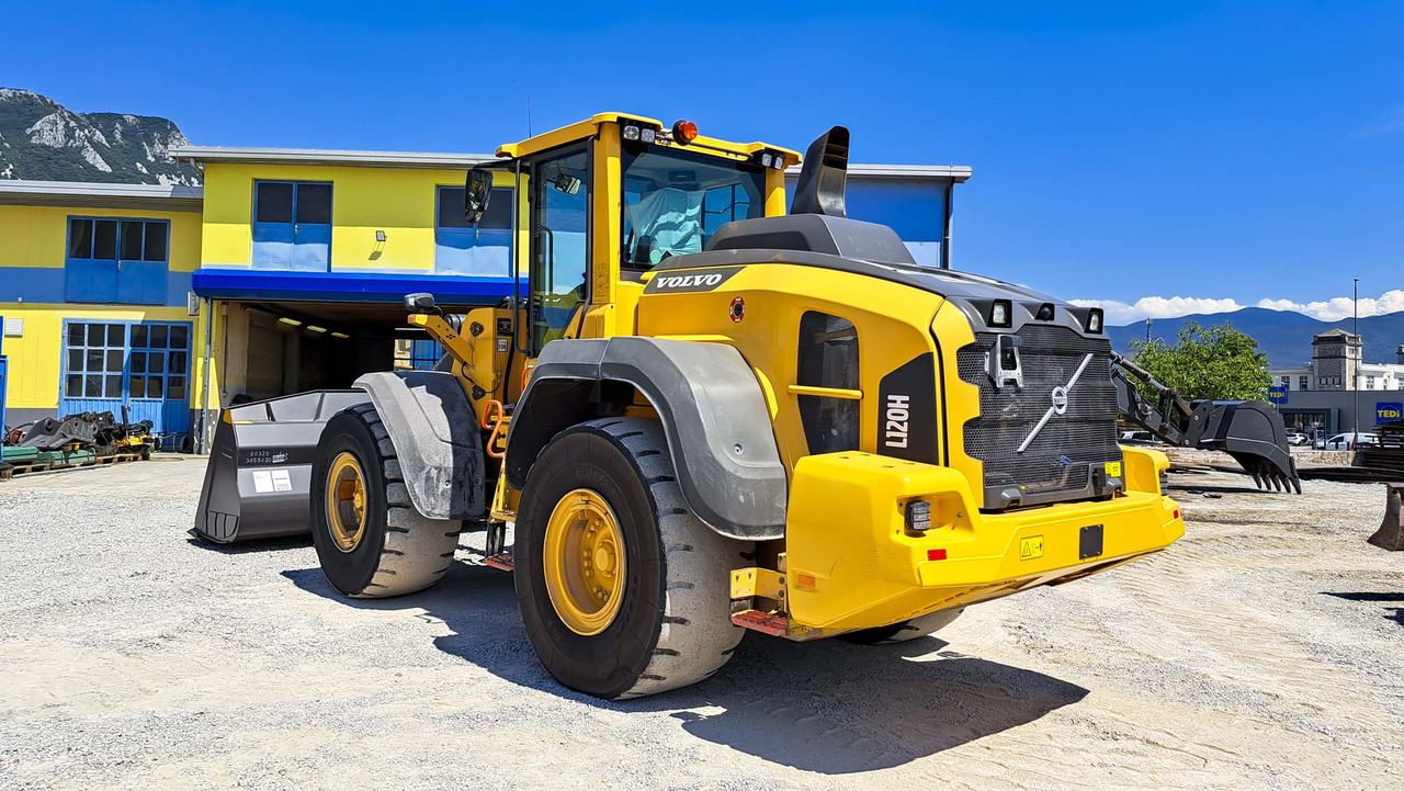Volvo L120H - מעמיס גלגלים: תמונה 5 Volvo L120H - מעמיס גלגלים: תמונה 5