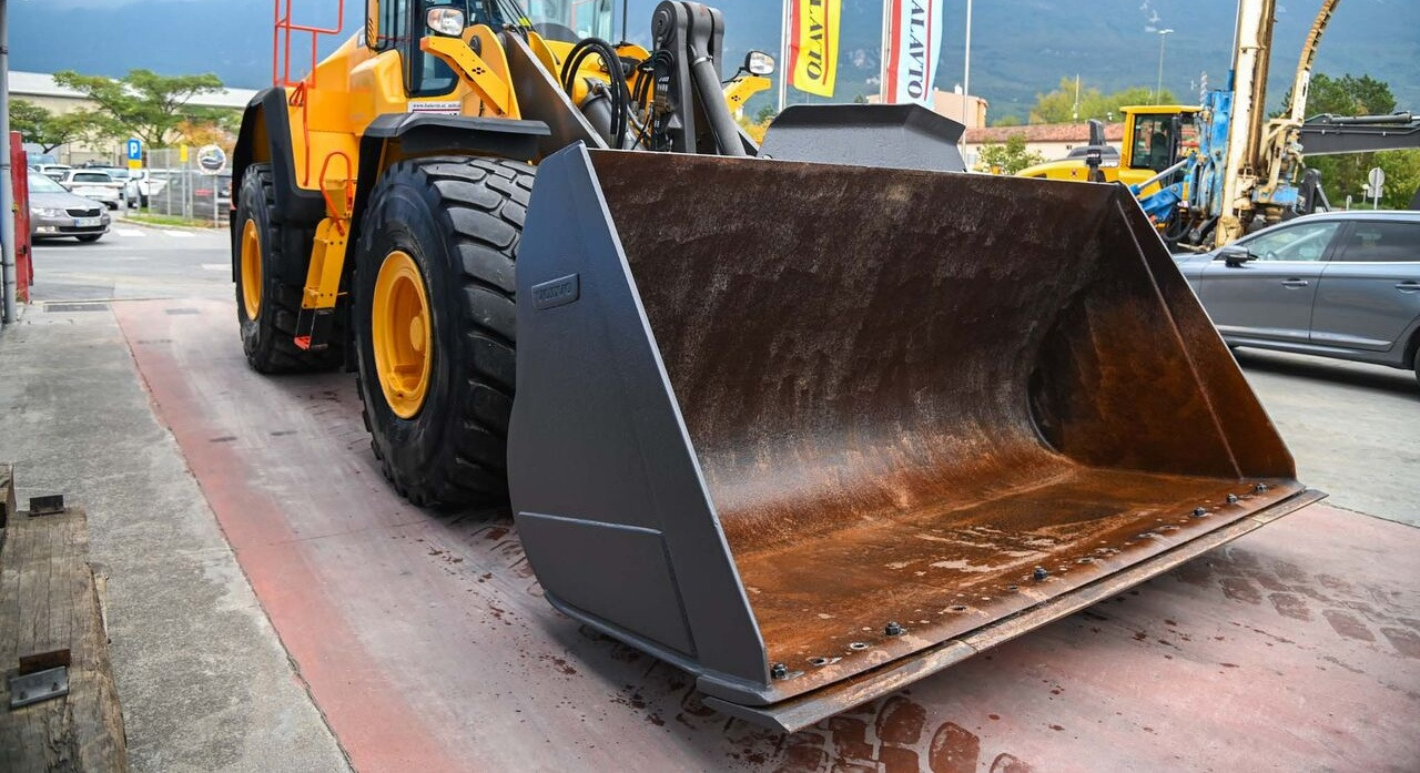 Volvo L150H - מעמיס גלגלים: תמונה 3 Volvo L150H - מעמיס גלגלים: תמונה 3