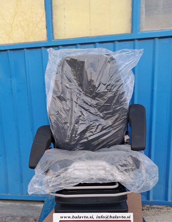 Volvo seat 11309082 for Volvo L45F, L45G, L45H, L50F, L50G, L50H - מושב עבור מעמיס גלגלים: תמונה 1 Volvo seat 11309082 for Volvo L45F, L45G, L45H, L50F, L50G, L50H - מושב עבור מעמיס גלגלים: תמונה 1