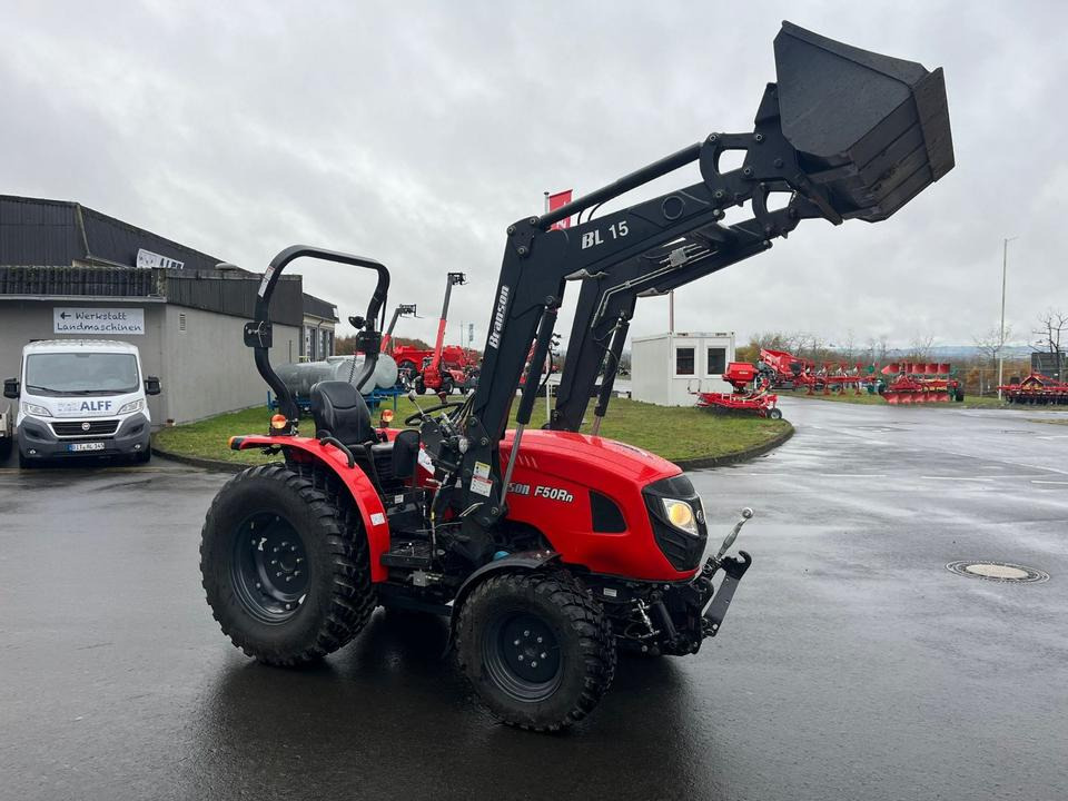 Branson F50RN Traktor, Frontlader, wenig Stunden, Fronthydraulik - טרקטור קומפקטי: תמונה 3 Branson F50RN Traktor, Frontlader, wenig Stunden, Fronthydraulik - טרקטור קומפקטי: תמונה 3