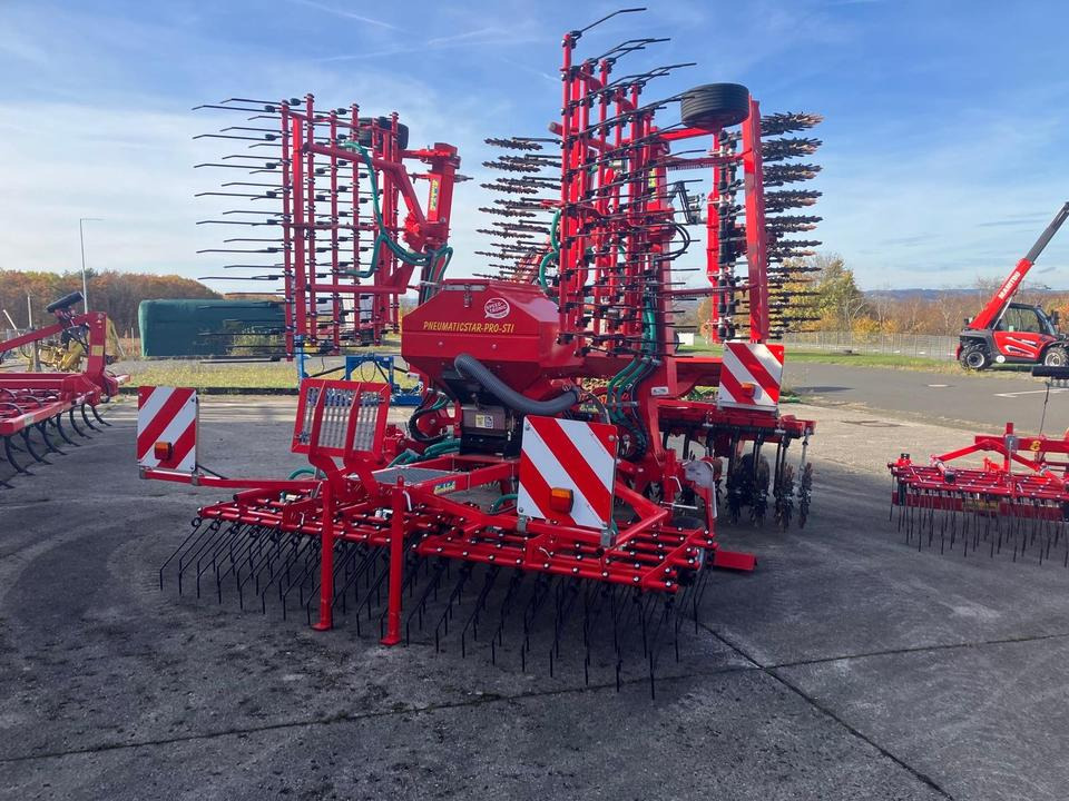 Einböck Grünlandstriegel Pneumaticstar Pro STI 6 m - משדדה: תמונה 2 Einböck Grünlandstriegel Pneumaticstar Pro STI 6 m - משדדה: תמונה 2
