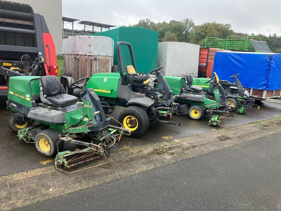 John Deere Spindelmäher, Großflächenmäher 2243, 2500A, 3235C - מכסחת גינה: תמונה 3 John Deere Spindelmäher, Großflächenmäher 2243, 2500A, 3235C - מכסחת גינה: תמונה 3