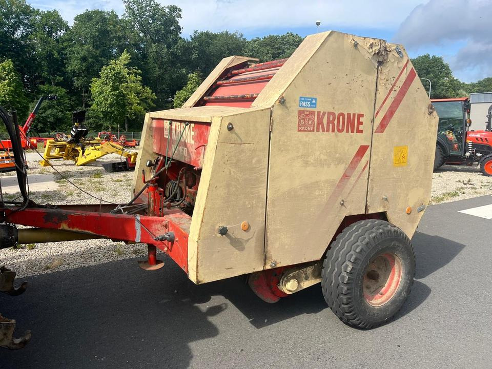 Krone Rundballenpresse KR 150 Garnbindung - מכונת צרור עגולה: תמונה 1 Krone Rundballenpresse KR 150 Garnbindung - מכונת צרור עגולה: תמונה 1
