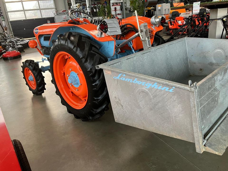 Lamborghini 2 R Typ FL3 Sammlerstück Oldtimer - טרקטור חקלאי: תמונה 4 Lamborghini 2 R Typ FL3 Sammlerstück Oldtimer - טרקטור חקלאי: תמונה 4