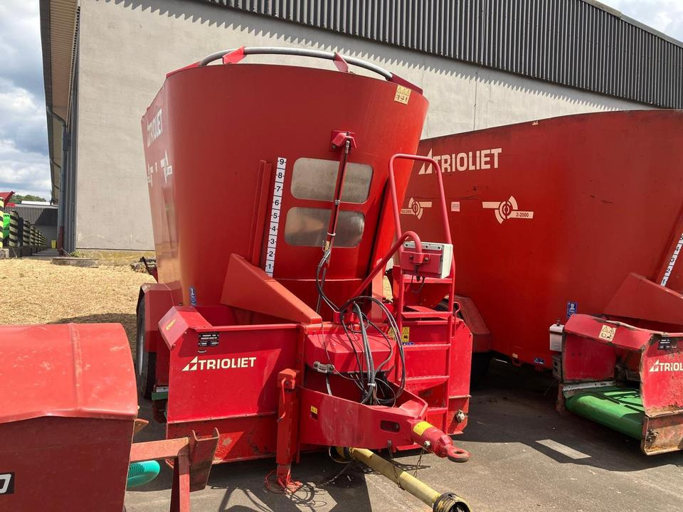 Trioliet Futtermischwagen Solomix 2 1600 Förderband vorne - עגלת מערבל מספוא: תמונה 2 Trioliet Futtermischwagen Solomix 2 1600 Förderband vorne - עגלת מערבל מספוא: תמונה 2