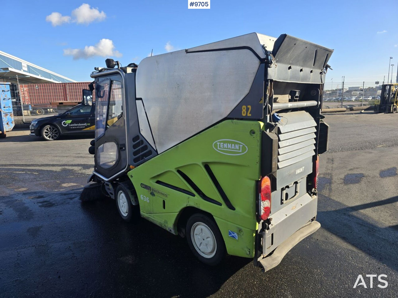 Air Sweeper - Tennant 636 (SEE VIDEO) - מטאטא כבישים: תמונה 4 Air Sweeper - Tennant 636 (SEE VIDEO) - מטאטא כבישים: תמונה 4