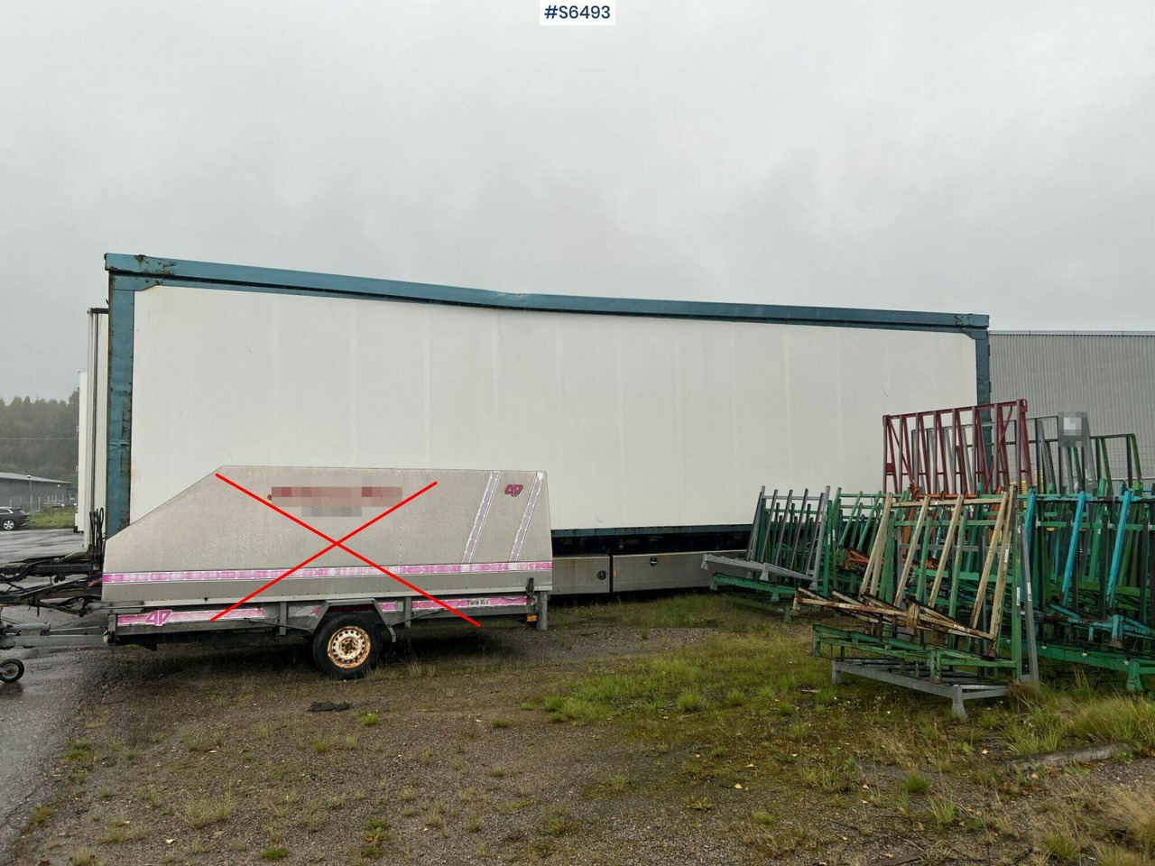 BOX TRAILER EKSJÖVAGNEN FS 18-20 - קרון נגרר בתיבה סגורה: תמונה 1 BOX TRAILER EKSJÖVAGNEN FS 18-20 - קרון נגרר בתיבה סגורה: תמונה 1