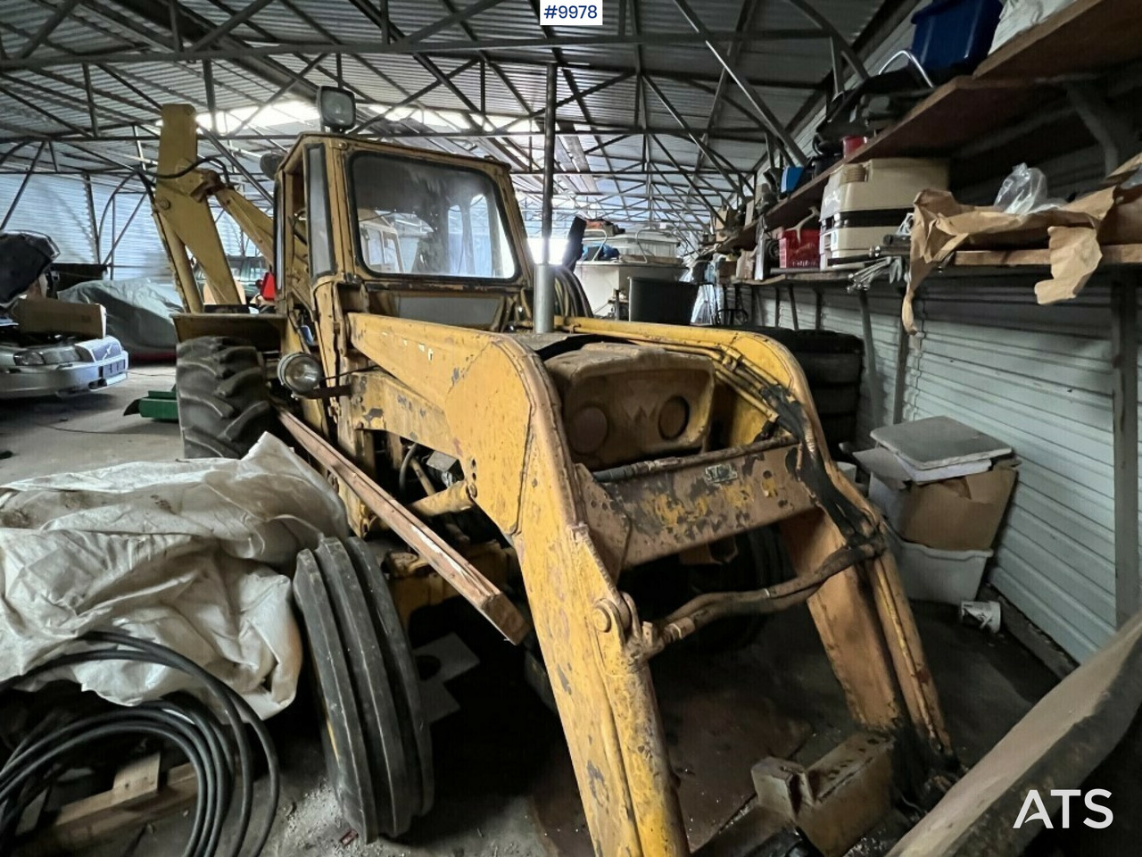 Backhoe loader- MASSEY-FERGUSON 203 - טרקטור חקלאי: תמונה 1 Backhoe loader- MASSEY-FERGUSON 203 - טרקטור חקלאי: תמונה 1