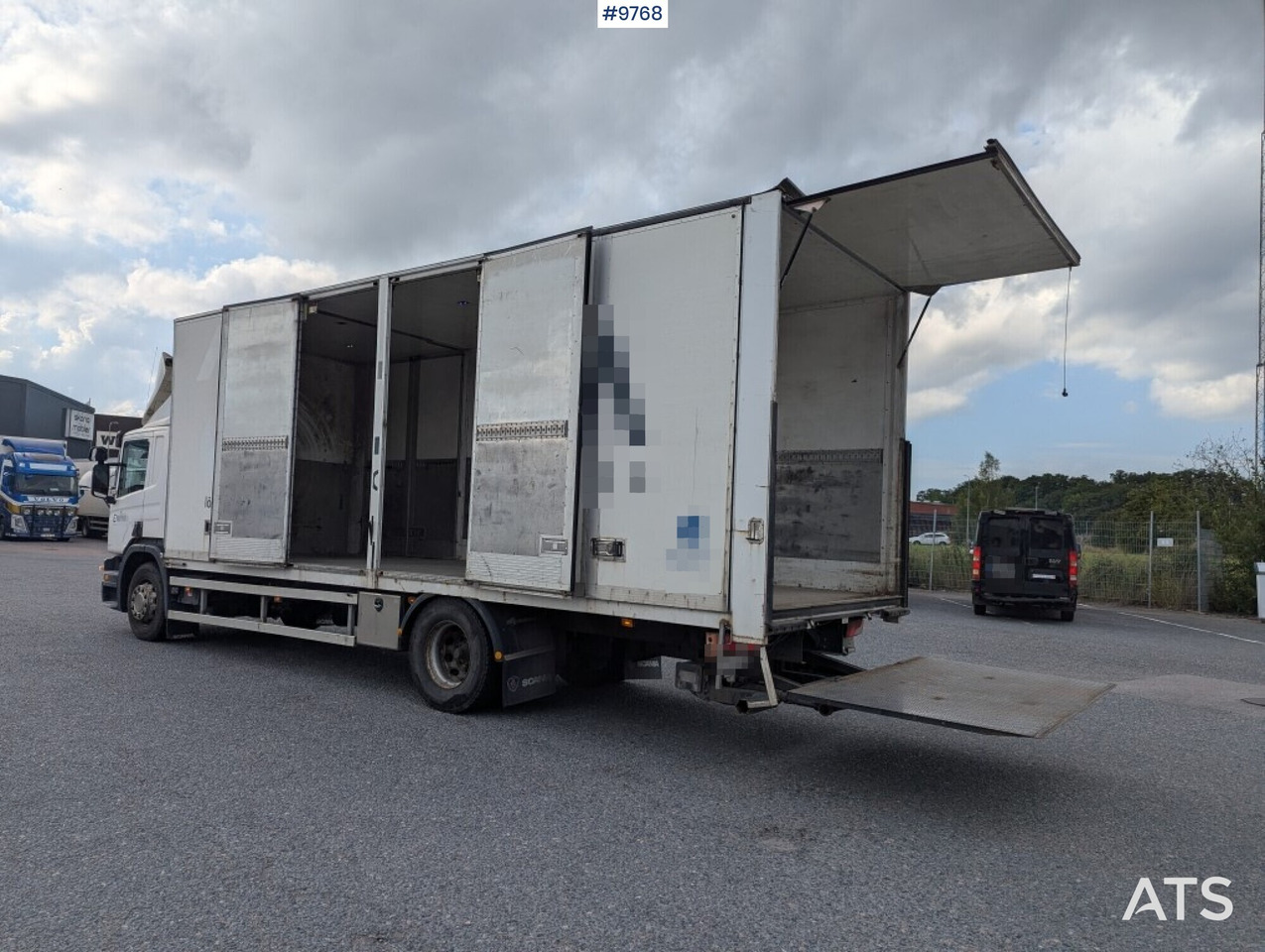 Box Truck Scania P280 4X2 with tail lift - משאית תיבה: תמונה 3 Box Truck Scania P280 4X2 with tail lift - משאית תיבה: תמונה 3