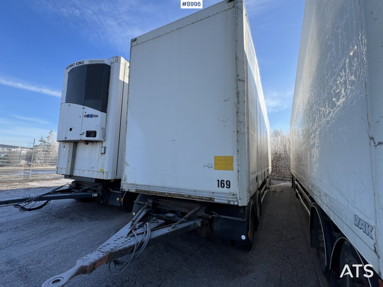 Box trailer EKERI L/L-4 - קרון נגרר בתיבה סגורה: תמונה 1 Box trailer EKERI L/L-4 - קרון נגרר בתיבה סגורה: תמונה 1