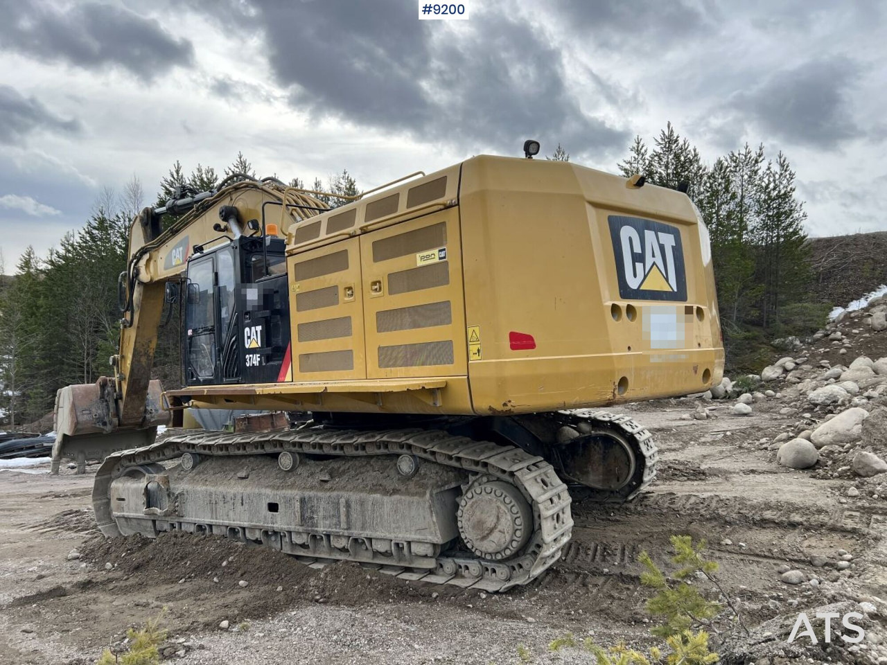 CAT 374 FL crawler excavator with bucket (VIDEO) - מחפר: תמונה 3 CAT 374 FL crawler excavator with bucket (VIDEO) - מחפר: תמונה 3