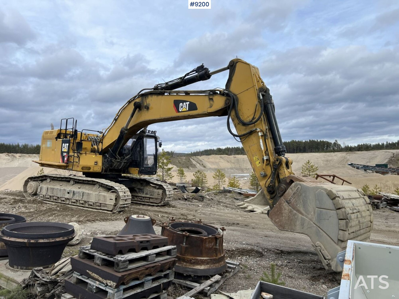 מחפר CAT 374 FL crawler excavator with bucket (VIDEO): תמונה 8