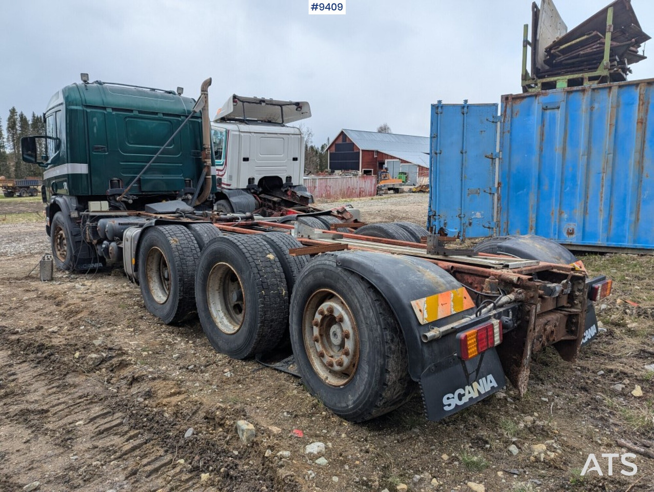Chassi Scania P124 8X4 (see video) - משאית עם שלדת תא: תמונה 3 Chassi Scania P124 8X4 (see video) - משאית עם שלדת תא: תמונה 3