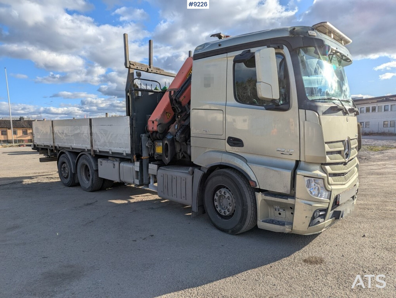 Crane Truck Mercedes-Benz Actros 2542 - משאית צד נופל/ שטוחה, משאית מנוף: תמונה 2 Crane Truck Mercedes-Benz Actros 2542 - משאית צד נופל/ שטוחה, משאית מנוף: תמונה 2