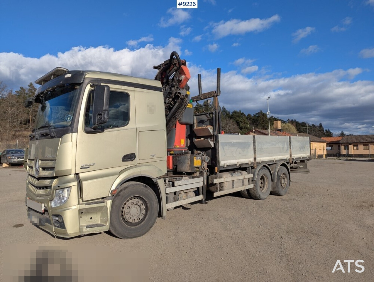 Crane Truck Mercedes-Benz Actros 2542 - משאית צד נופל/ שטוחה, משאית מנוף: תמונה 1 Crane Truck Mercedes-Benz Actros 2542 - משאית צד נופל/ שטוחה, משאית מנוף: תמונה 1