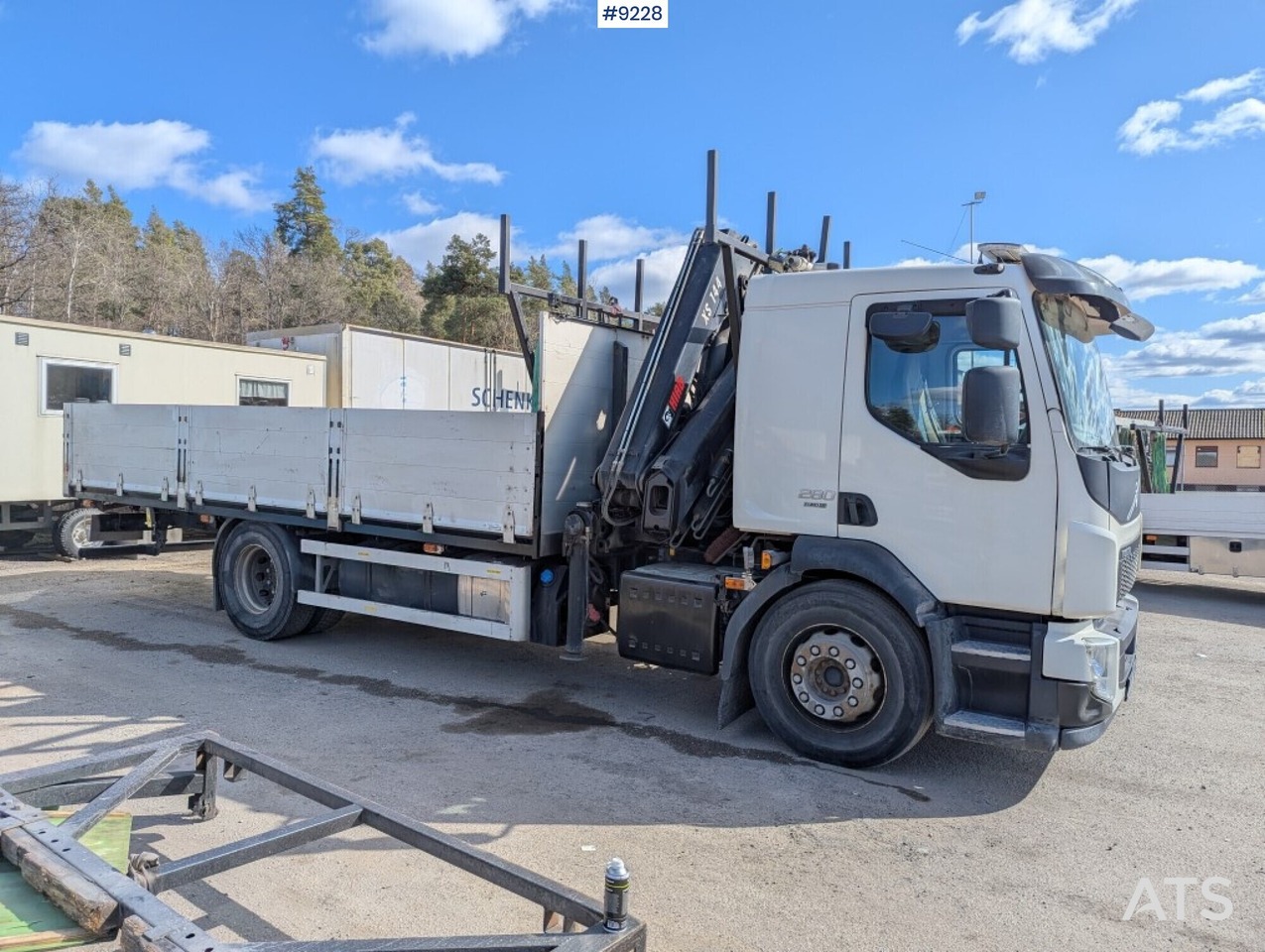 Crane Truck Volvo FL 280 4X2 with HIAB XS 144 E-5 crane (SEE VIDEO) - משאית מנוף: תמונה 2 Crane Truck Volvo FL 280 4X2 with HIAB XS 144 E-5 crane (SEE VIDEO) - משאית מנוף: תמונה 2