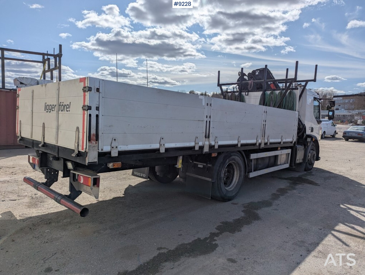 Crane Truck Volvo FL 280 4X2 with HIAB XS 144 E-5 crane (SEE VIDEO) - משאית מנוף: תמונה 4 Crane Truck Volvo FL 280 4X2 with HIAB XS 144 E-5 crane (SEE VIDEO) - משאית מנוף: תמונה 4