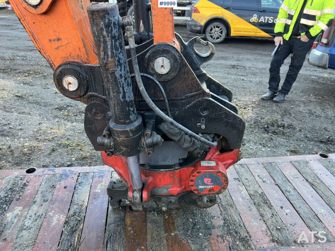 מחפר סורק Doosan DX140LCR-3 Excavator with rotator: תמונה 17