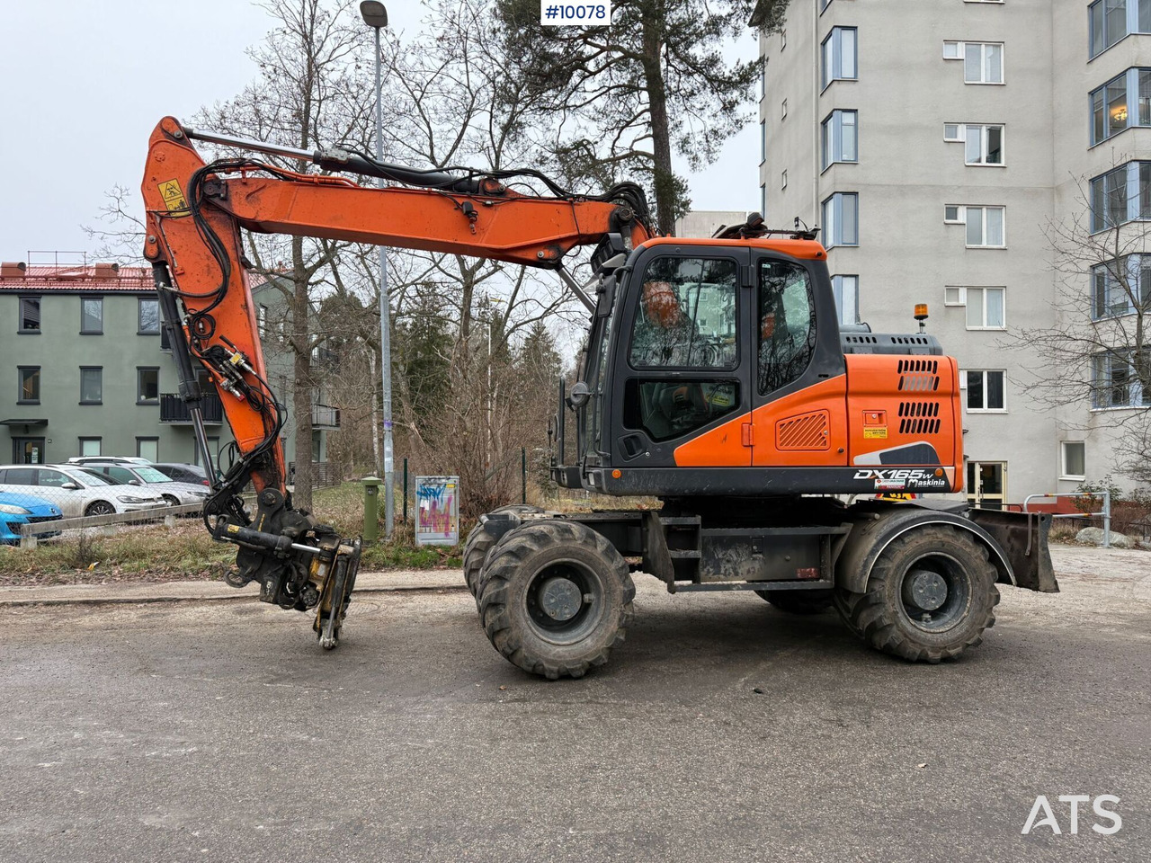 Doosan DX165W-5 Wheeled excavator (VIDEO) - מחפר גלגלים: תמונה 2 Doosan DX165W-5 Wheeled excavator (VIDEO) - מחפר גלגלים: תמונה 2