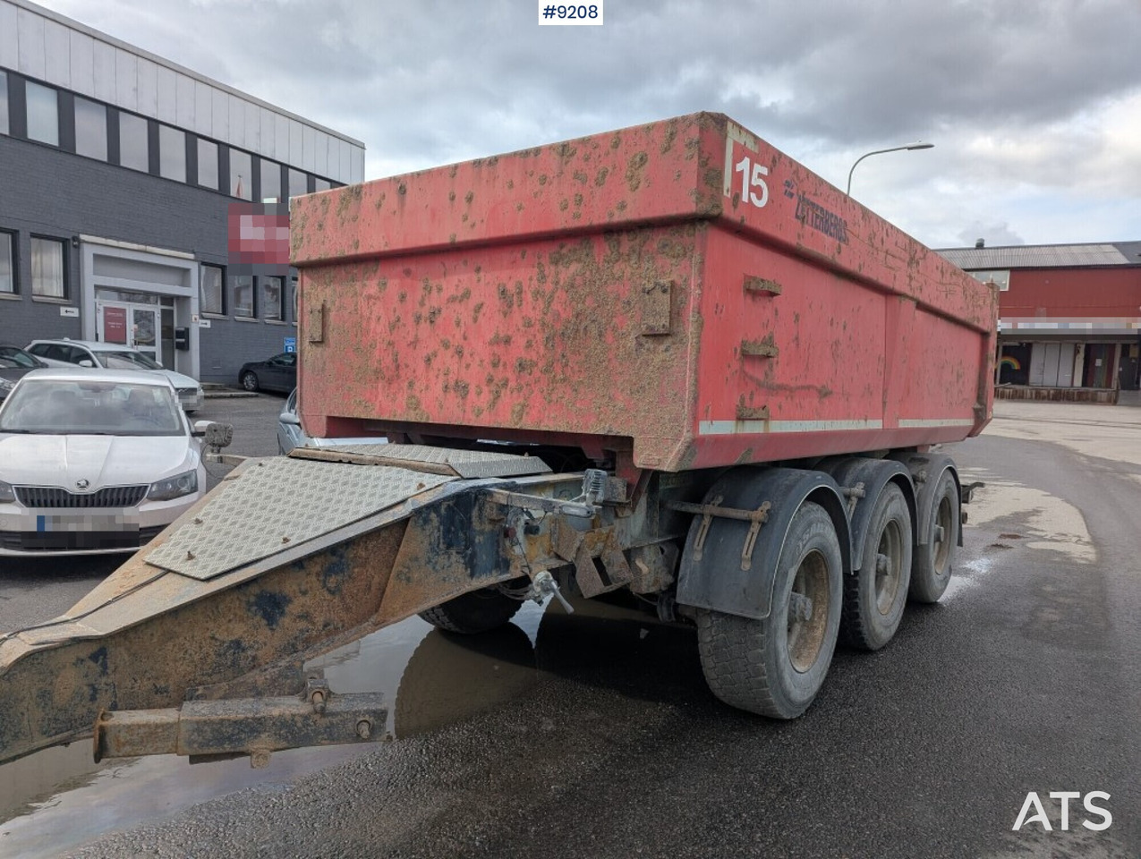 Dump / dozer truck Mercedes Benz Arocs 3251 8X4 with tipper wagon - מזהיר: תמונה 4 Dump / dozer truck Mercedes Benz Arocs 3251 8X4 with tipper wagon - מזהיר: תמונה 4