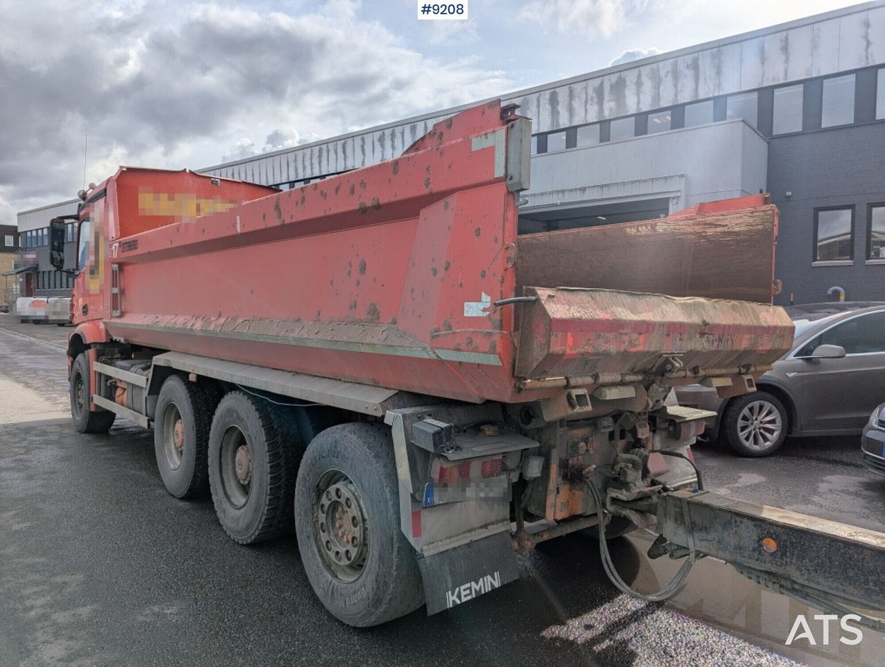 Dump / dozer truck Mercedes Benz Arocs 3251 8X4 with tipper wagon - מזהיר: תמונה 3 Dump / dozer truck Mercedes Benz Arocs 3251 8X4 with tipper wagon - מזהיר: תמונה 3