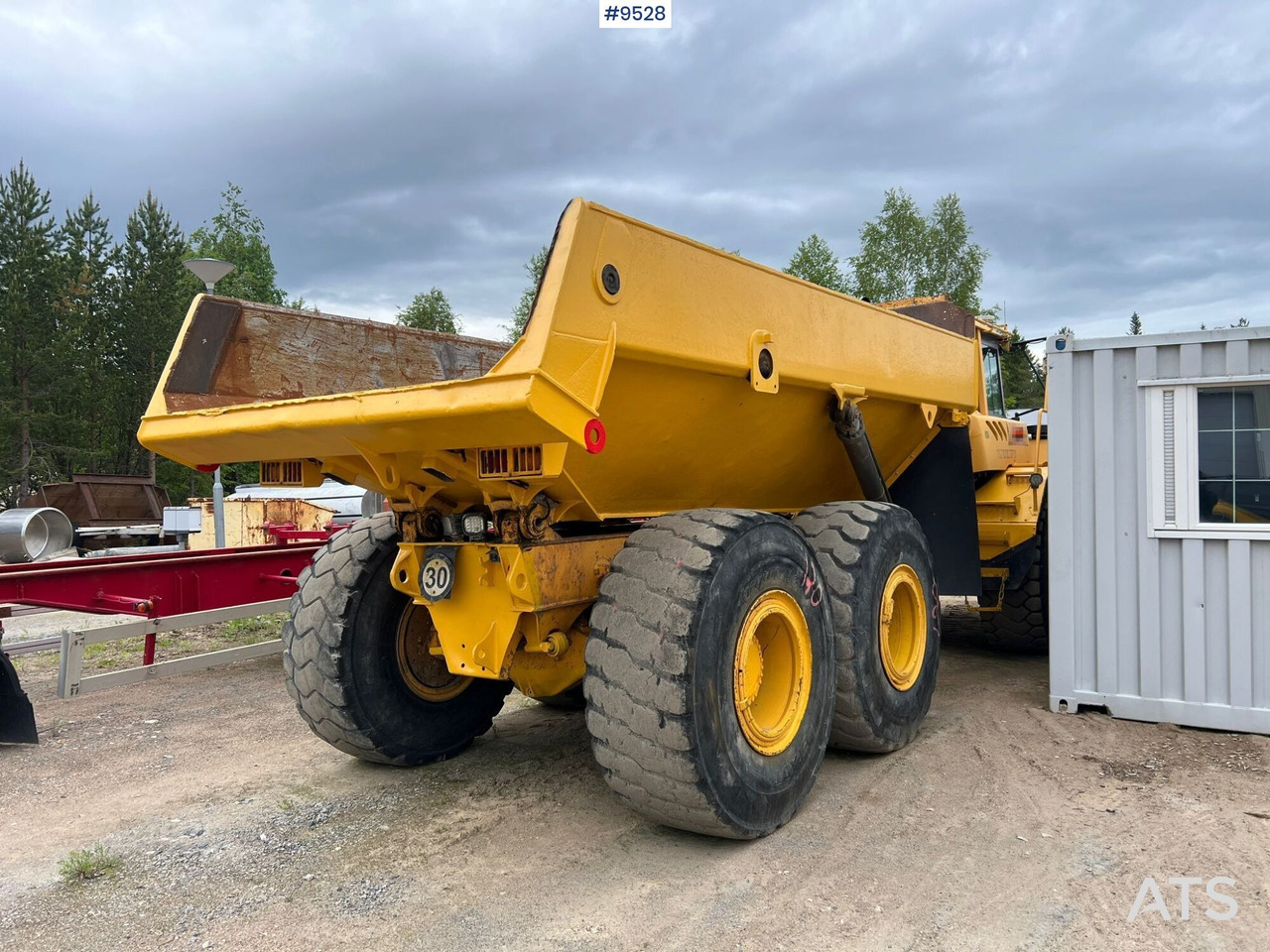 Dumper Volvo A25D 6X6 (SEE VIDEO) - מסיר פסולת מפרקי: תמונה 4 Dumper Volvo A25D 6X6 (SEE VIDEO) - מסיר פסולת מפרקי: תמונה 4