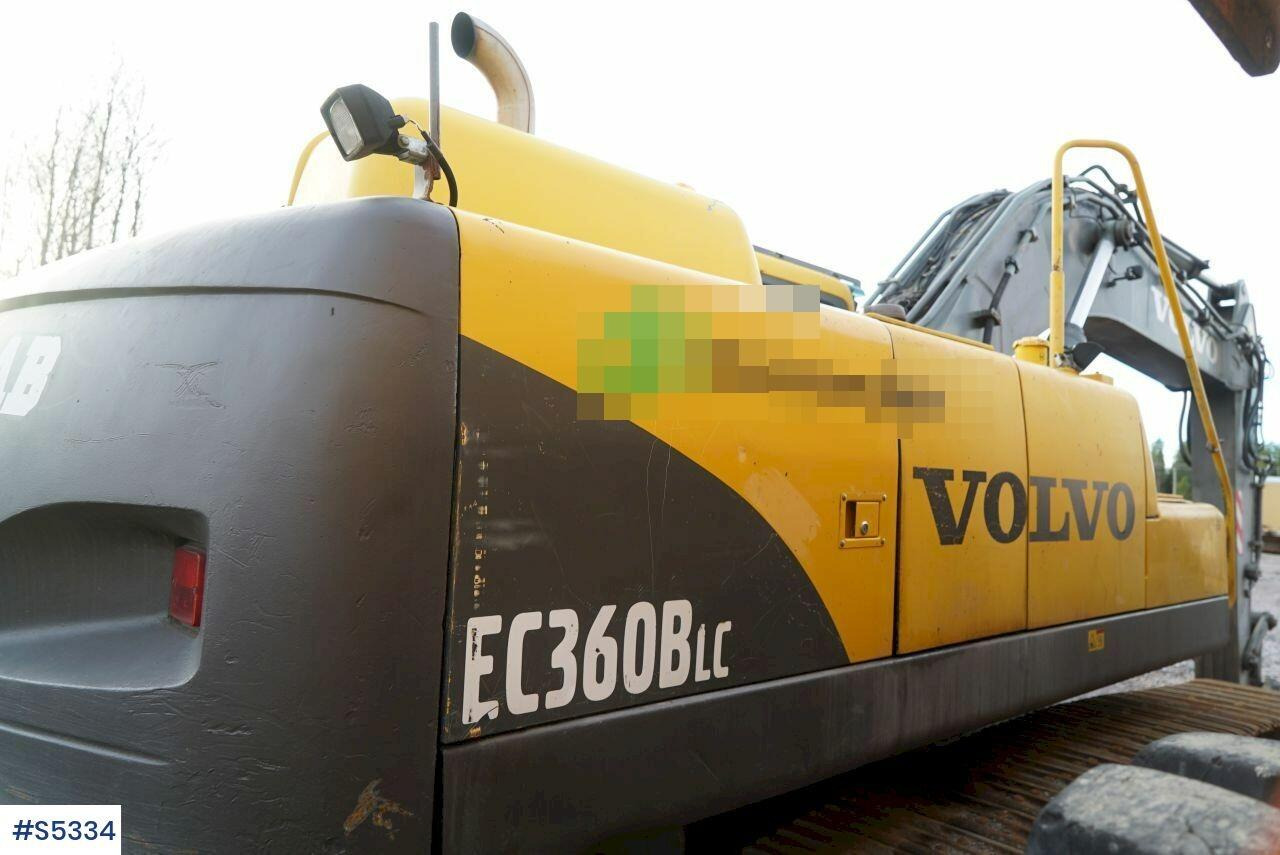 EXCAVATOR Volvo EC360 BLC WITH BUCKET - מחפר: תמונה 3 EXCAVATOR Volvo EC360 BLC WITH BUCKET - מחפר: תמונה 3