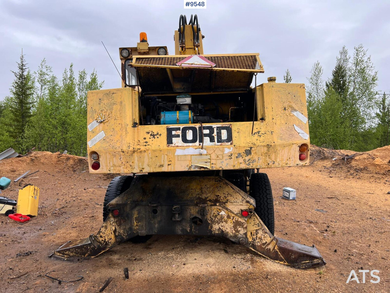 FORD Wheel excavator (VIDEO) - מחפר גלגלים: תמונה 3 FORD Wheel excavator (VIDEO) - מחפר גלגלים: תמונה 3