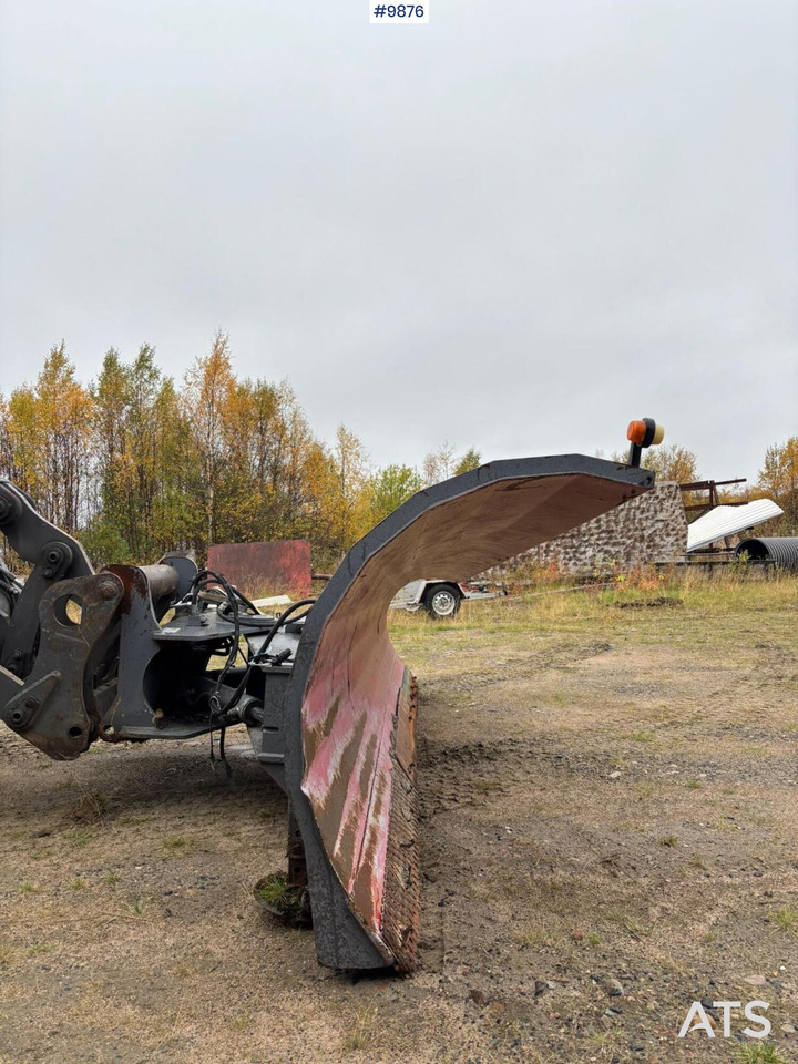 Front blade UFO Large BM - מחרשת שלג: תמונה 2 Front blade UFO Large BM - מחרשת שלג: תמונה 2