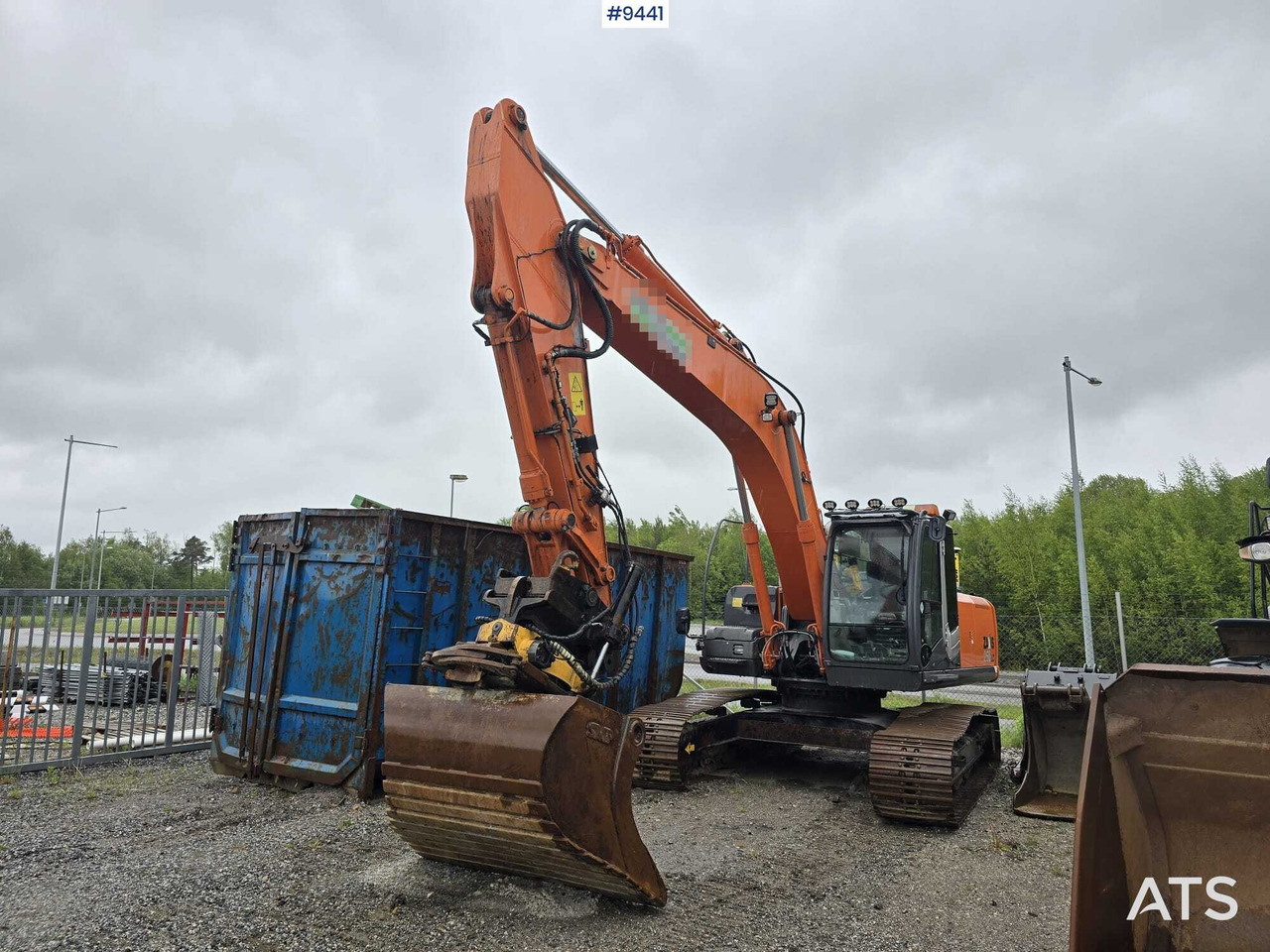 Hitachi ZX 250 LC-3 - מחפר סורק: תמונה 1 Hitachi ZX 250 LC-3 - מחפר סורק: תמונה 1