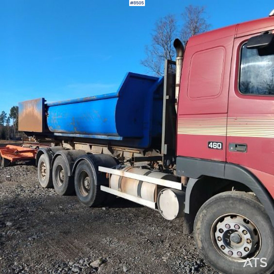 Hook Truck Volvo FH 12 6x4 Tridem with gravel flatbed(VIDEO) - משאית הרמת וו: תמונה 2 Hook Truck Volvo FH 12 6x4 Tridem with gravel flatbed(VIDEO) - משאית הרמת וו: תמונה 2