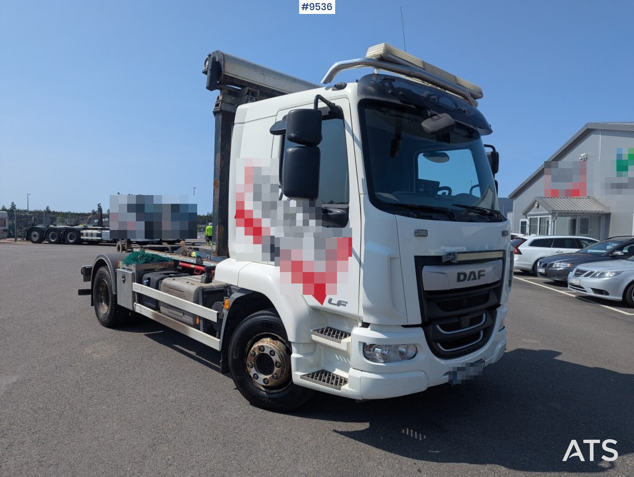 Hooklift Truck Daf FA LF260I - משאית הרמת וו: תמונה 2 Hooklift Truck Daf FA LF260I - משאית הרמת וו: תמונה 2