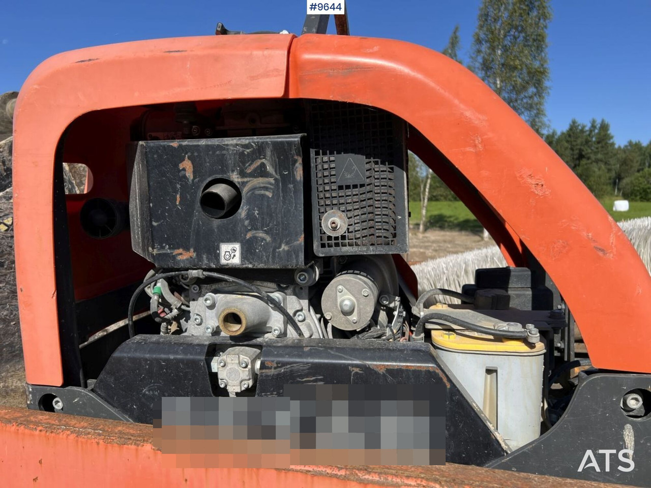 Husqvarna LG504 Vibratory Plate - לוח רטט: תמונה 5 Husqvarna LG504 Vibratory Plate - לוח רטט: תמונה 5