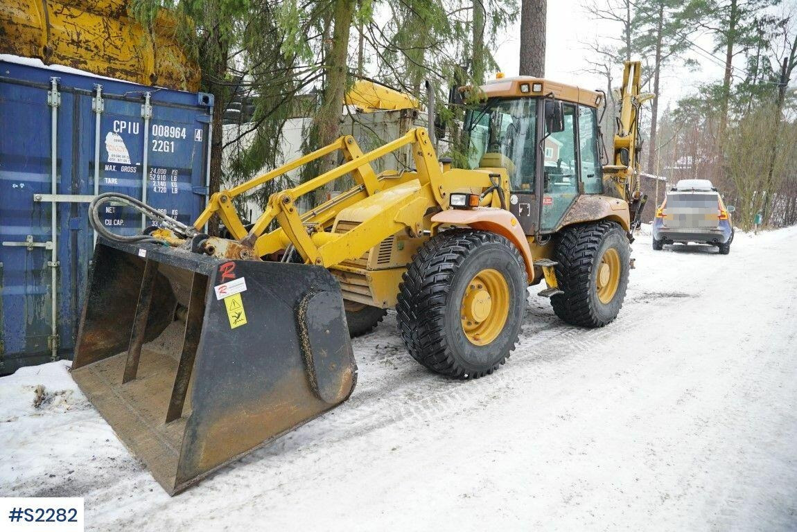 Hydrema 906 C Back Hoe Loader - מחפרון: תמונה 2 Hydrema 906 C Back Hoe Loader - מחפרון: תמונה 2