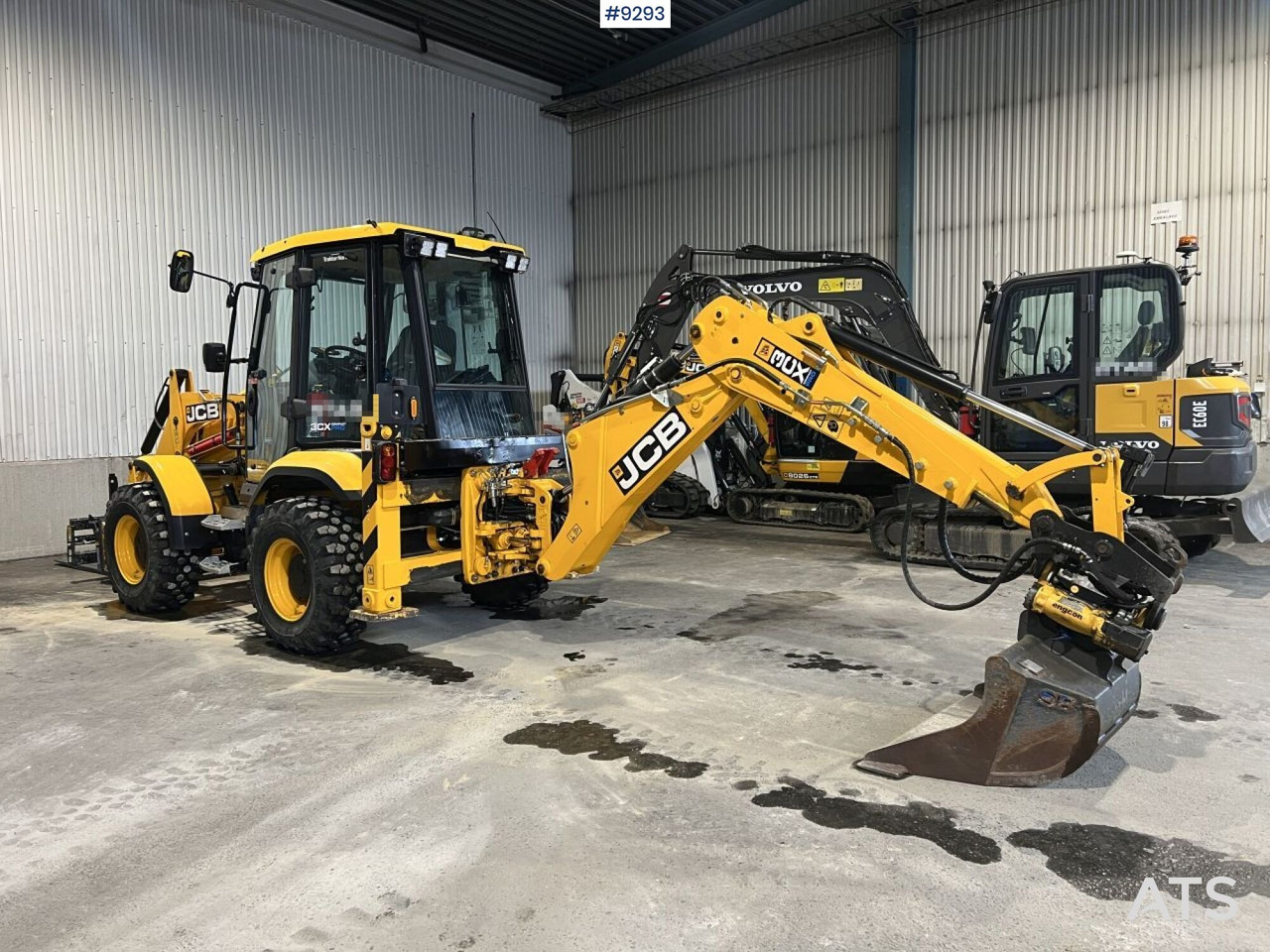JCB 3CX Compact PRO Stage V Backhoe/Loader with only 1118 hours - מחפרון: תמונה 2 JCB 3CX Compact PRO Stage V Backhoe/Loader with only 1118 hours - מחפרון: תמונה 2