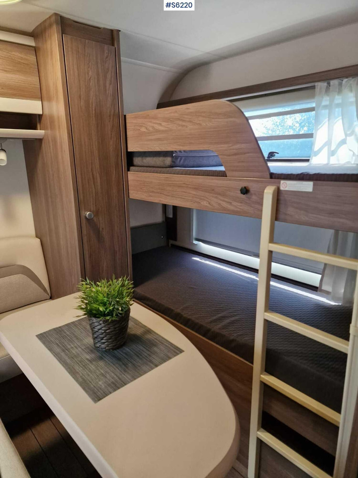 הַחכָּרָה Knaus W08 750 Caravan Scandinavian Selection Knaus W08 750 Caravan Scandinavian Selection: תמונה 12 הַחכָּרָה Knaus W08 750 Caravan Scandinavian Selection Knaus W08 750 Caravan Scandinavian Selection: תמונה 12