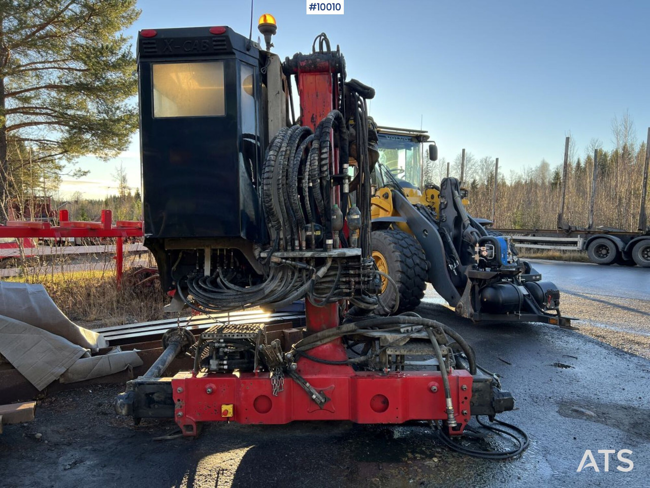 LOGLIFT 125Z Timmerkran - עגורן מעמיס: תמונה 4 LOGLIFT 125Z Timmerkran - עגורן מעמיס: תמונה 4