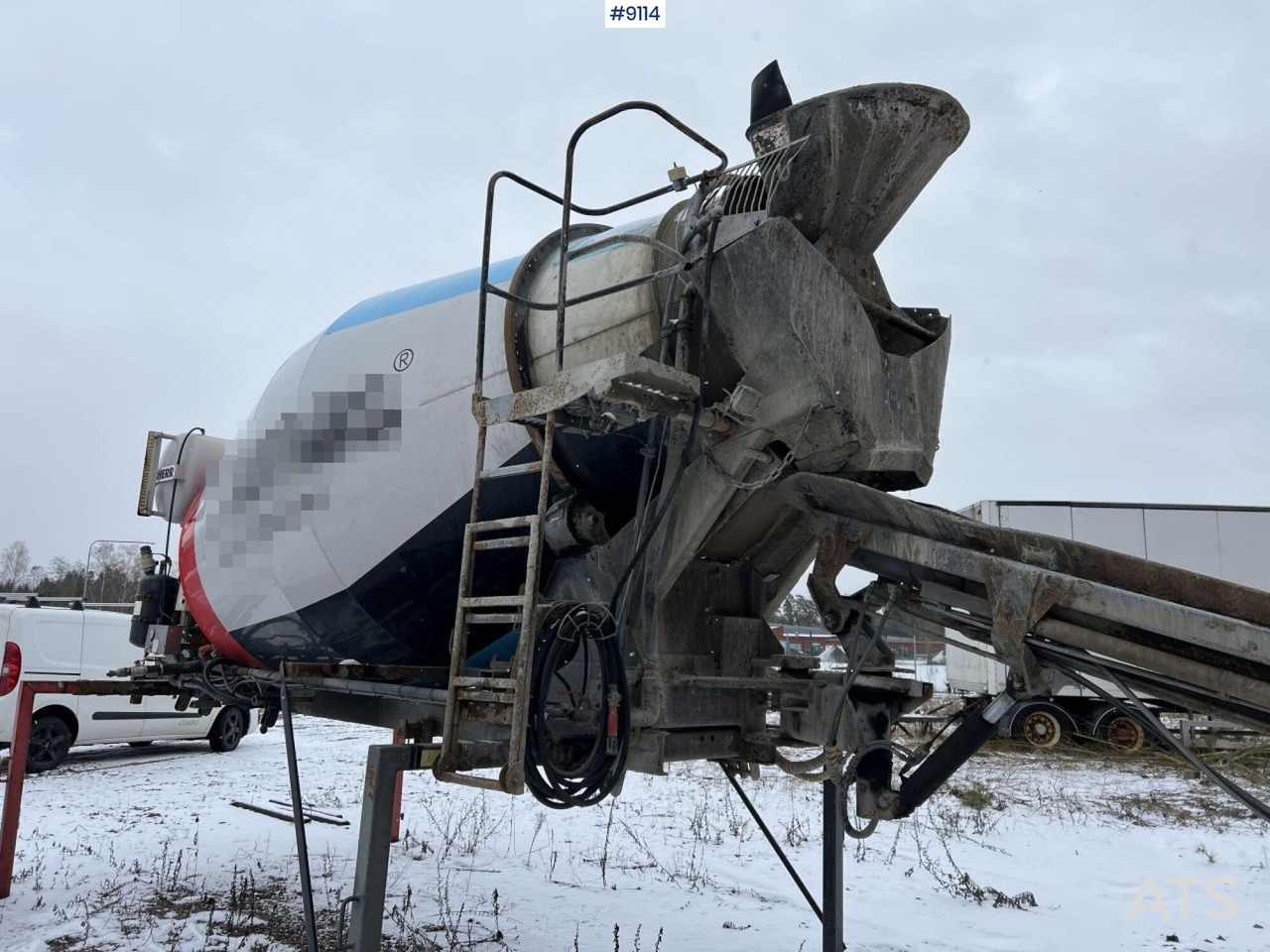 Liebherr Concrete Mixer at Laxoram - תוף מערבל בטון: תמונה 4 Liebherr Concrete Mixer at Laxoram - תוף מערבל בטון: תמונה 4