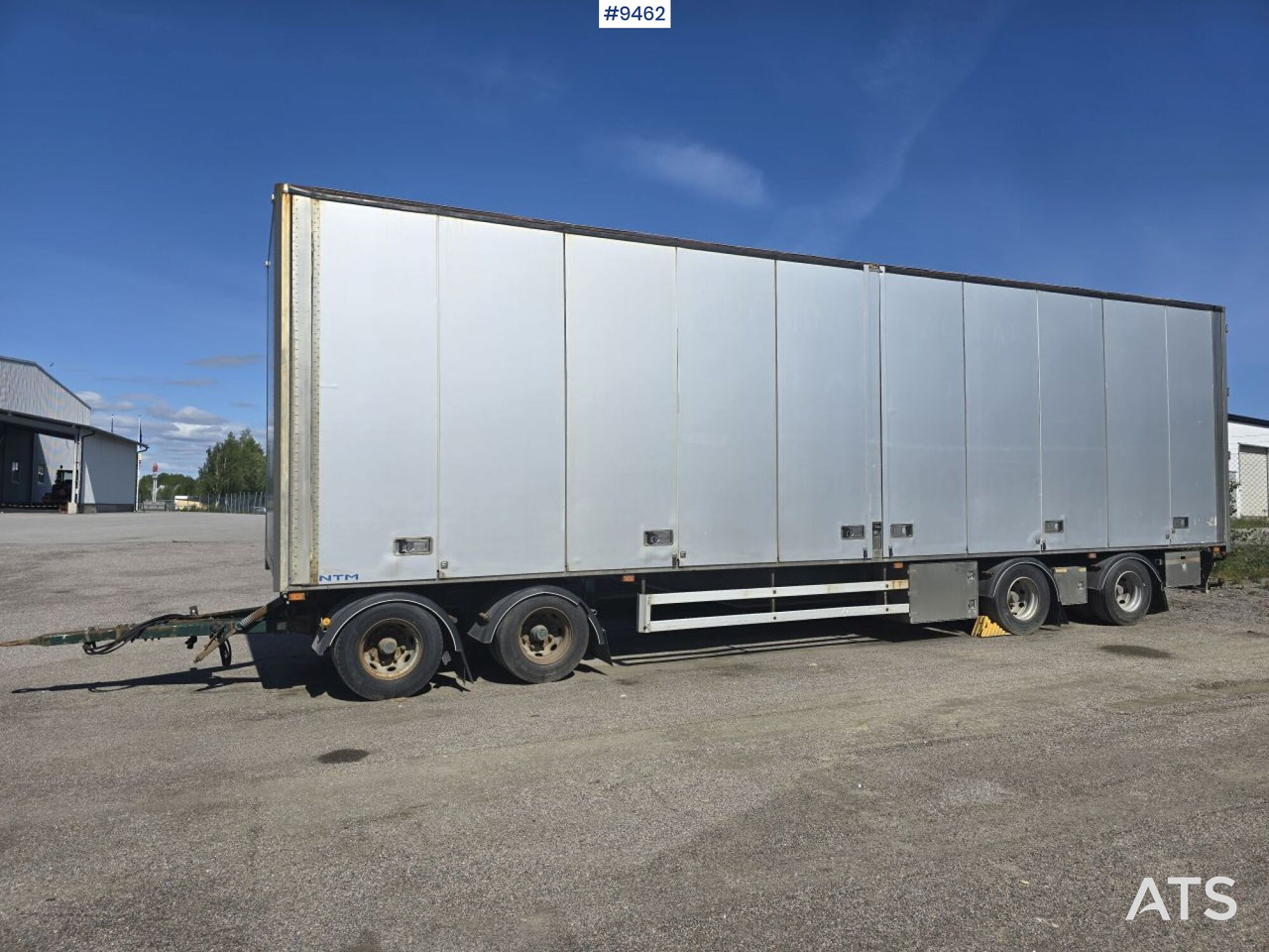 NMT Cabinet trailer openable left side - קרון נגרר בתיבה סגורה: תמונה 1 NMT Cabinet trailer openable left side - קרון נגרר בתיבה סגורה: תמונה 1
