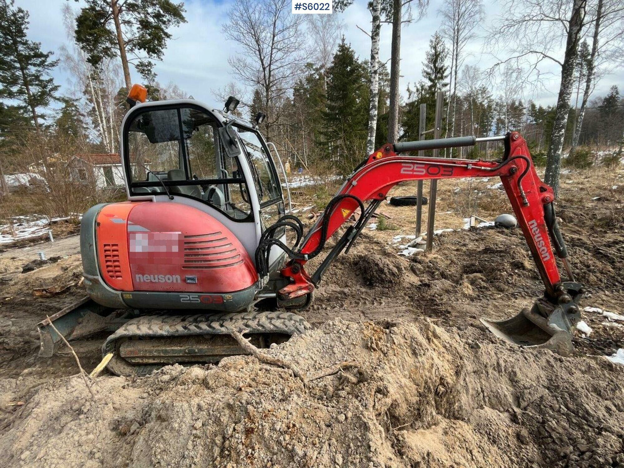 Neuson 2503 RD Mini Excavator - מחפר: תמונה 2 Neuson 2503 RD Mini Excavator - מחפר: תמונה 2