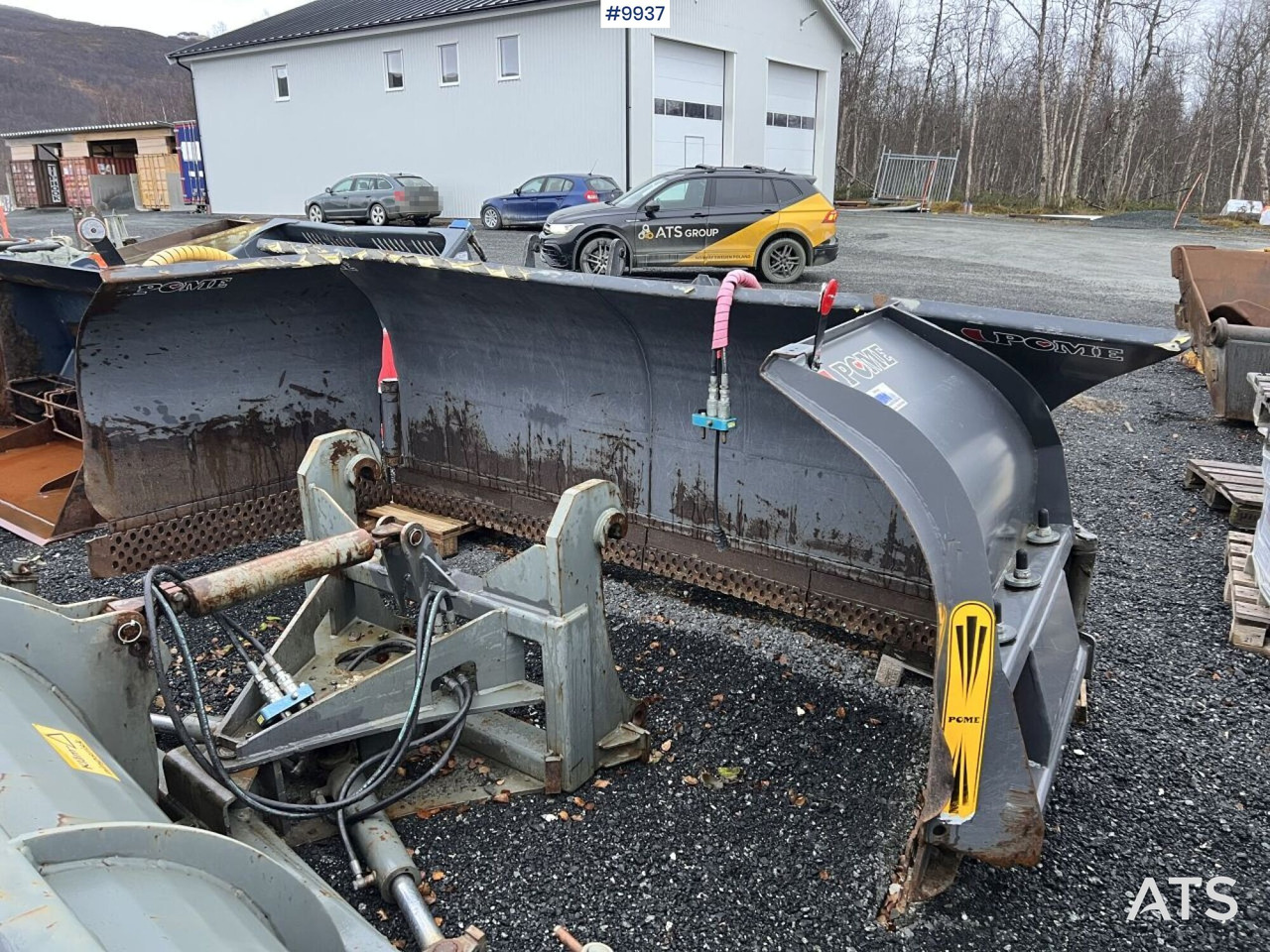 Plow Pome JETI/ Volvo, Large BM - מחרשת שלג: תמונה 1 Plow Pome JETI/ Volvo, Large BM - מחרשת שלג: תמונה 1