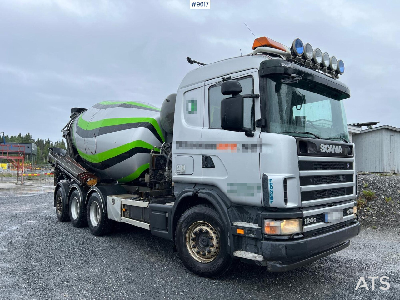 Scania R124 tridem with LAXO quick release / Concrete truck - משאית מערבלת בטון: תמונה 2 Scania R124 tridem with LAXO quick release / Concrete truck - משאית מערבלת בטון: תמונה 2
