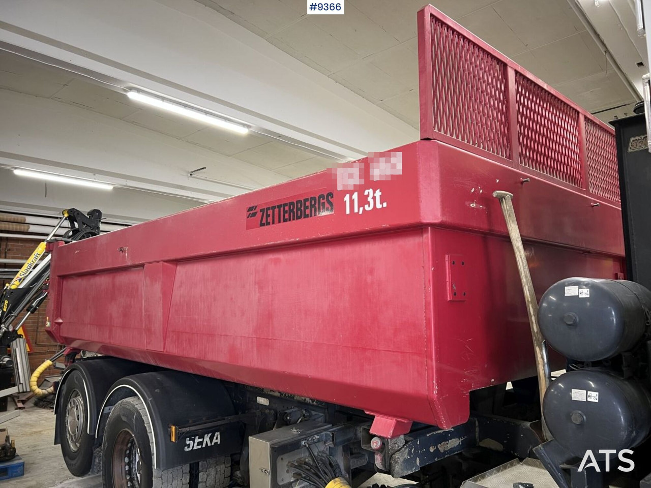 Scania R560 with laxo lock and plow equipment - מזהיר: תמונה 5 Scania R560 with laxo lock and plow equipment - מזהיר: תמונה 5