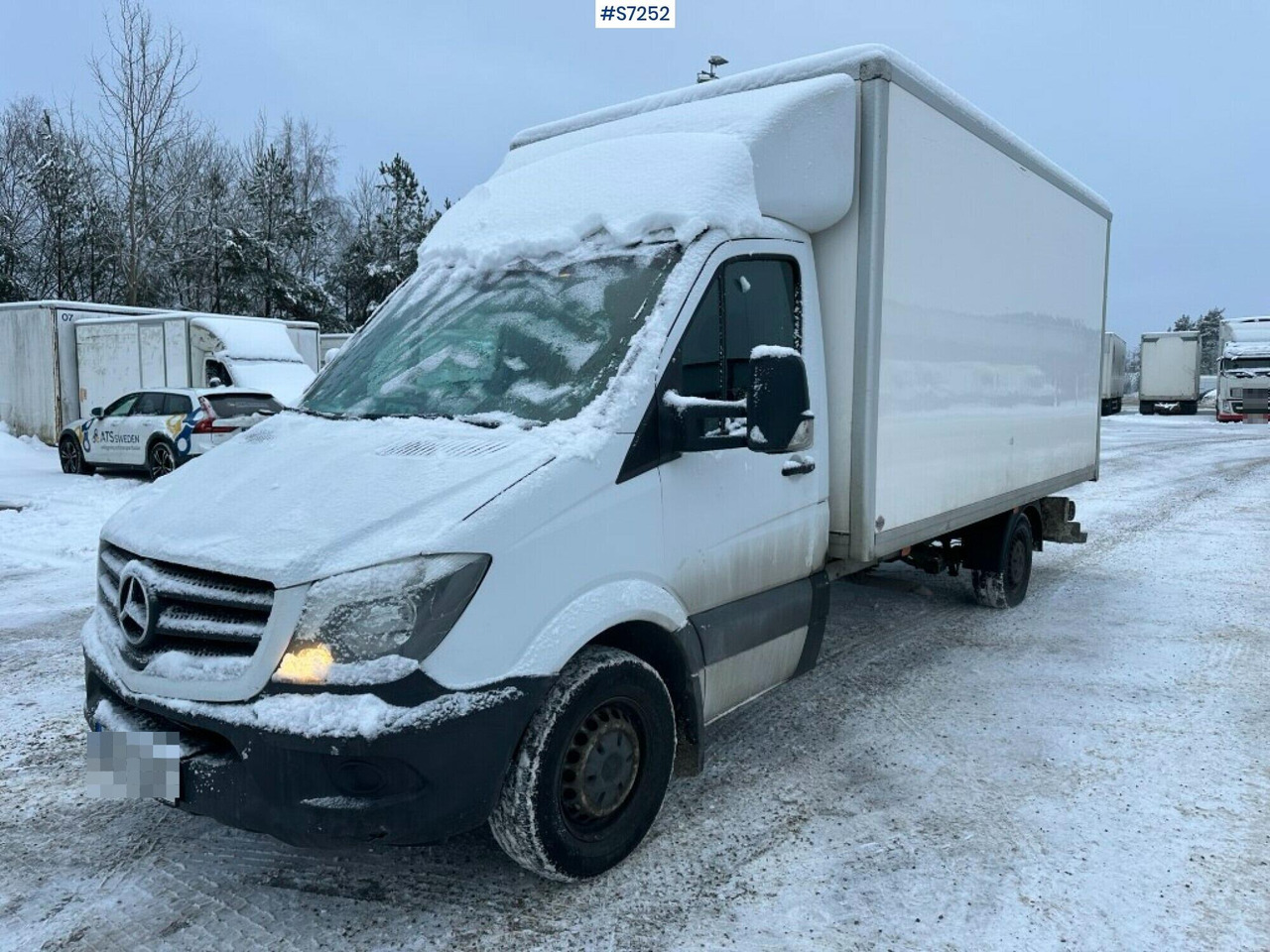 Sprinter box truck Mercedes Benz with Tailgate lift - כלי רכב מסחרי עם תיבה: תמונה 3 Sprinter box truck Mercedes Benz with Tailgate lift - כלי רכב מסחרי עם תיבה: תמונה 3