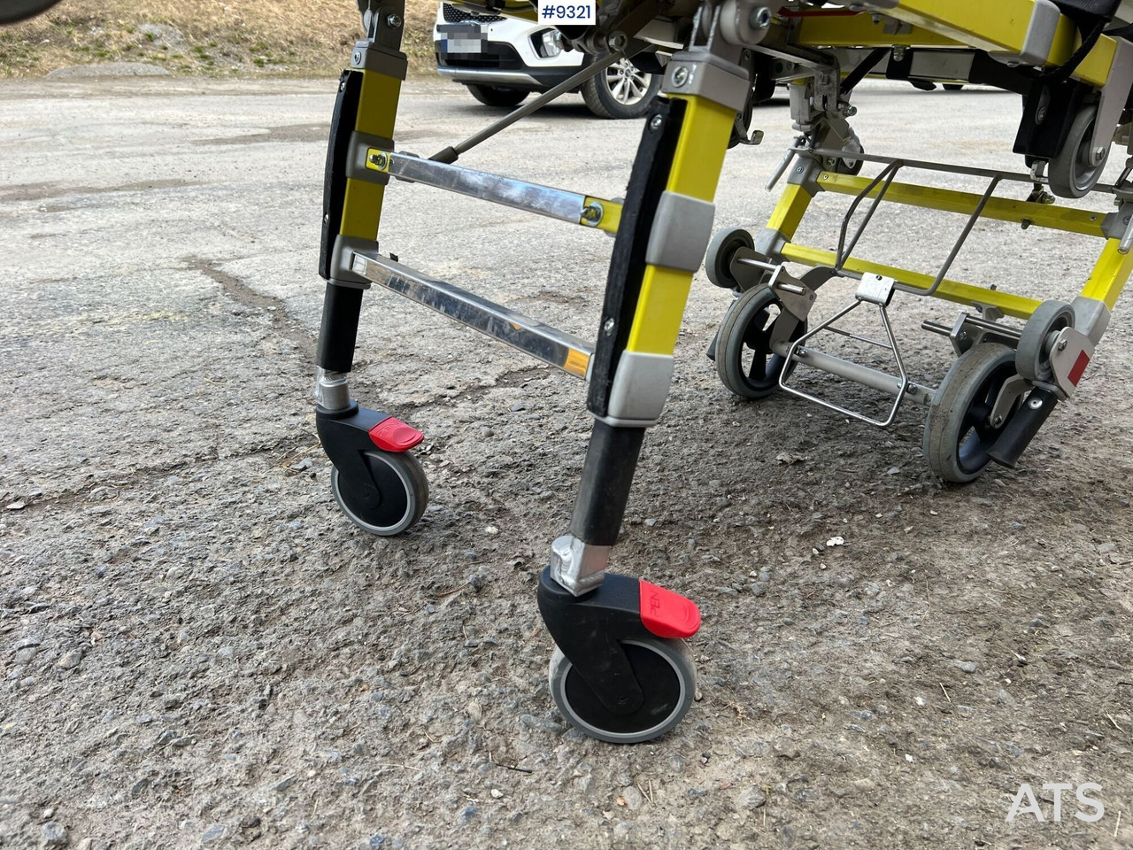 Stretcher 2000MA 20G - Akutbår/Taxibår - כלי/ ציוד: תמונה 5 Stretcher 2000MA 20G - Akutbår/Taxibår - כלי/ ציוד: תמונה 5