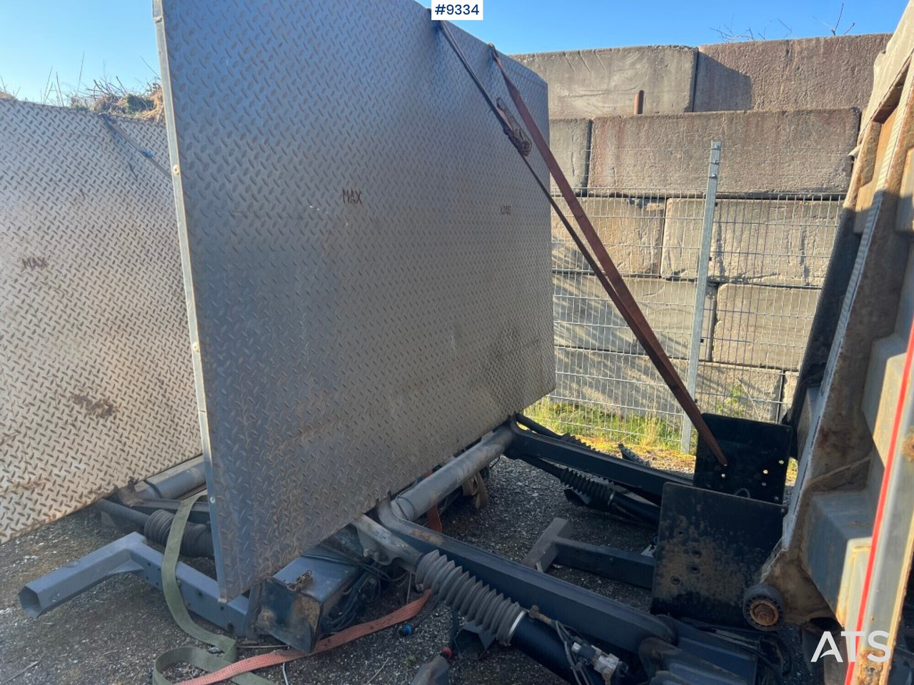 Tail Lift- Zepro- Z2000-175MA - מעלית אחורית: תמונה 2 Tail Lift- Zepro- Z2000-175MA - מעלית אחורית: תמונה 2